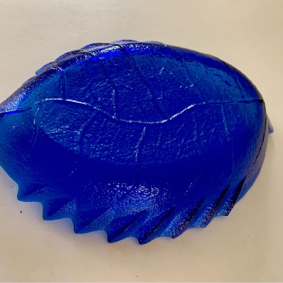 Vintage Cobalt Blue Glass Leaf Shape Serving Bowls Of 4 - Picture 5 of 14